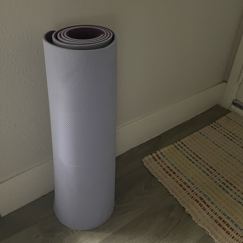 NEW Manduka Purple Yoga Mat